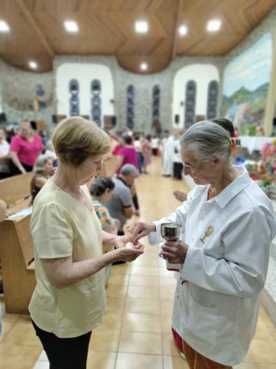 Encerramento das Novenas de Nossa Senhora Aparecida reúne centenas de devotos em Laranjeiras do Sul